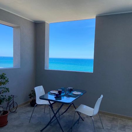 Bari Nalasia Beach Apartment Exteriör bild