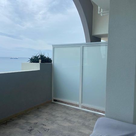 Bari Nalasia Beach Apartment Exteriör bild