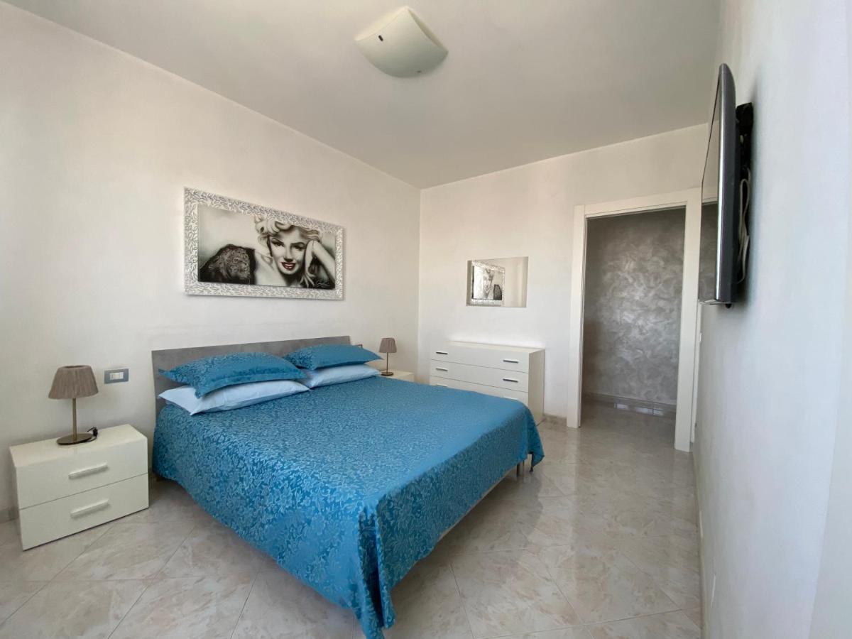 Bari Nalasia Beach Apartment Exteriör bild
